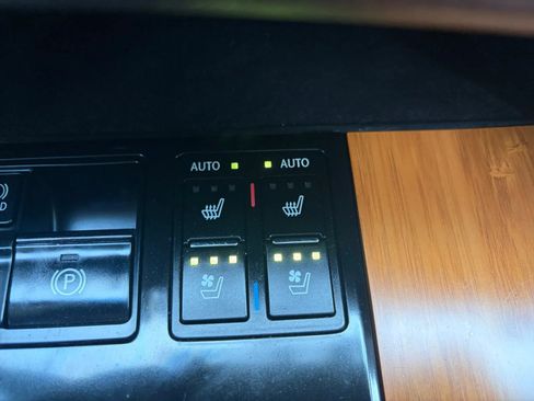 Used 2016 Lexus RX 350 AWD w/ Premium Package image 24