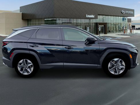 New 2026 Hyundai Tucson SEL image 9