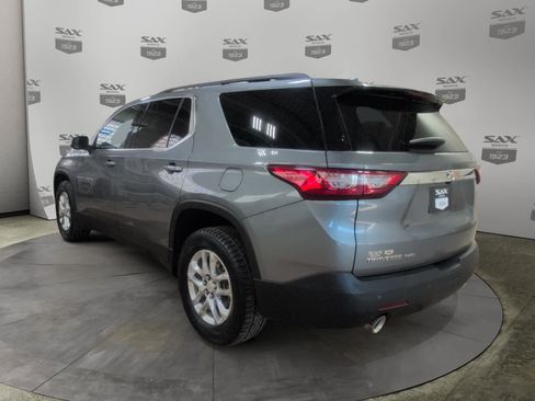 Used 2021 Chevrolet Traverse LT AWD/4WD image 3