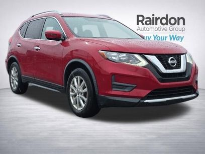 Used 2017 Nissan Rogue SV