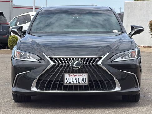Used 2025 Lexus ES 300h w/ Premium Package FWD image 10
