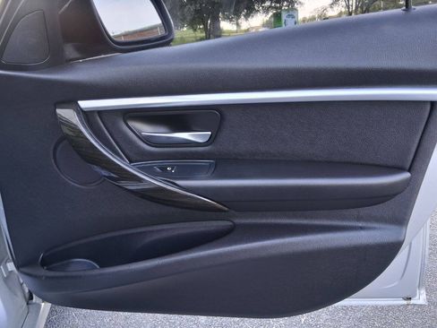 Used 2016 BMW 328i Sedan RWD image 18