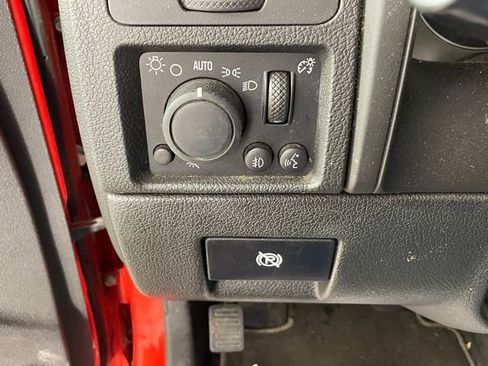 Used 2008 HUMMER H3 Alpha AWD/4WD image 9
