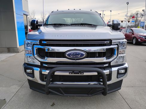 Used 2022 Ford F250 XLT w/ XLT Premium Package image 28