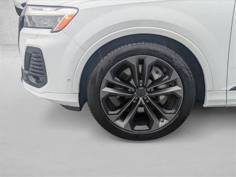 New 2026 Audi Q7 3.0T Premium Plus AWD/4WD image 10