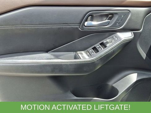 Used 2023 Nissan Rogue SL w/ SL Premium Package AWD/4WD image 14