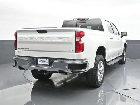 Used 2022 Chevrolet Silverado 1500 LTZ w/ Technology Package AWD/4WD image 13