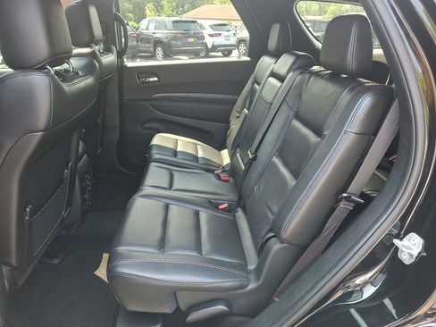 Certified 2022 Dodge Durango R/T w/ Blacktop Package image 11