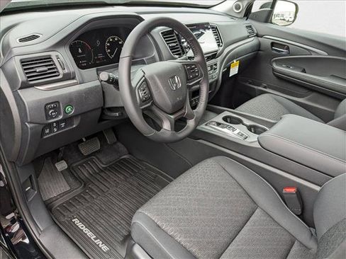 New 2024 Honda Ridgeline Sport image 3
