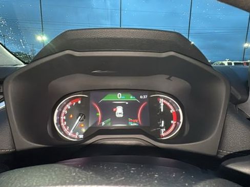 Used 2024 Toyota RAV4 LE image 15