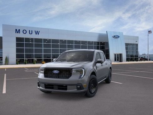 New 2026 Ford Maverick Lobo AWD/4WD image 2