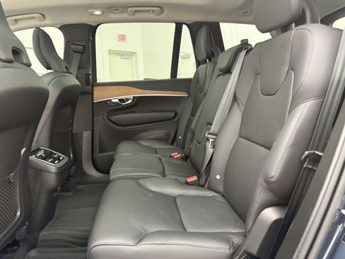 Used 2023 Volvo XC90 B6 Plus w/ Protection Package Premier image 25
