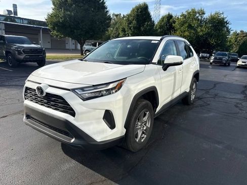 Used 2024 Toyota RAV4 XLE w/ Convenience Package AWD/4WD image 3