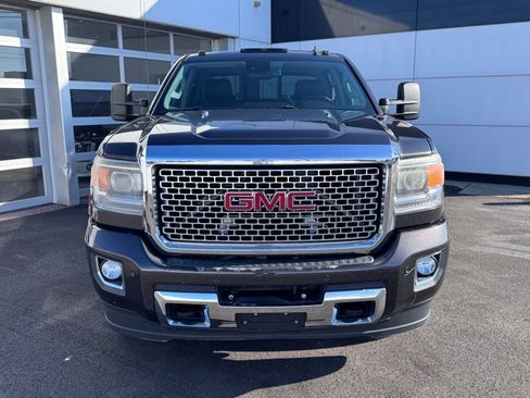 Used 2015 GMC Sierra 3500 Denali image 6