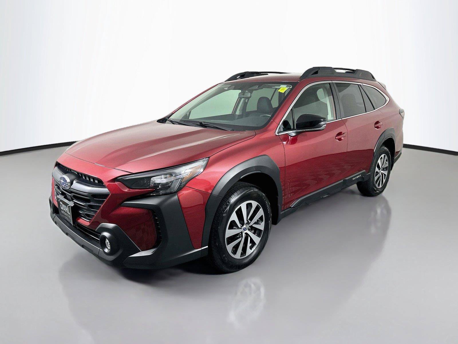 Used 2025 Subaru Outback Premium AWD/4WD image 4