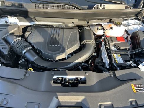 New 2026 Chevrolet Traverse RS w/ LPO, Floor Liner Package image 31