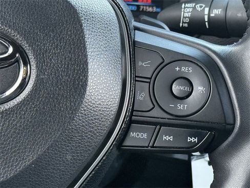 Used 2021 Toyota Corolla SE image 15