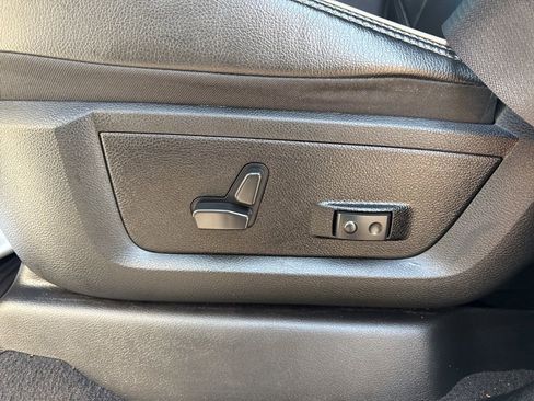 Used 2022 RAM 2500 Laramie AWD/4WD image 18