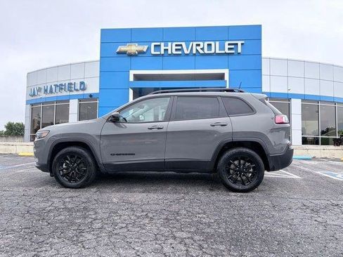 Used 2023 Jeep Cherokee Altitude Lux AWD/4WD image 1