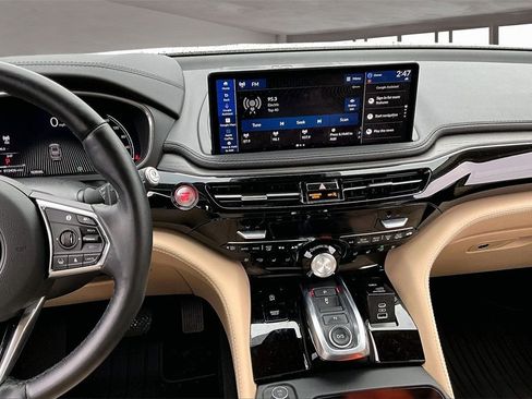 Certified 2025 Acura MDX w/ Advance Package image 6