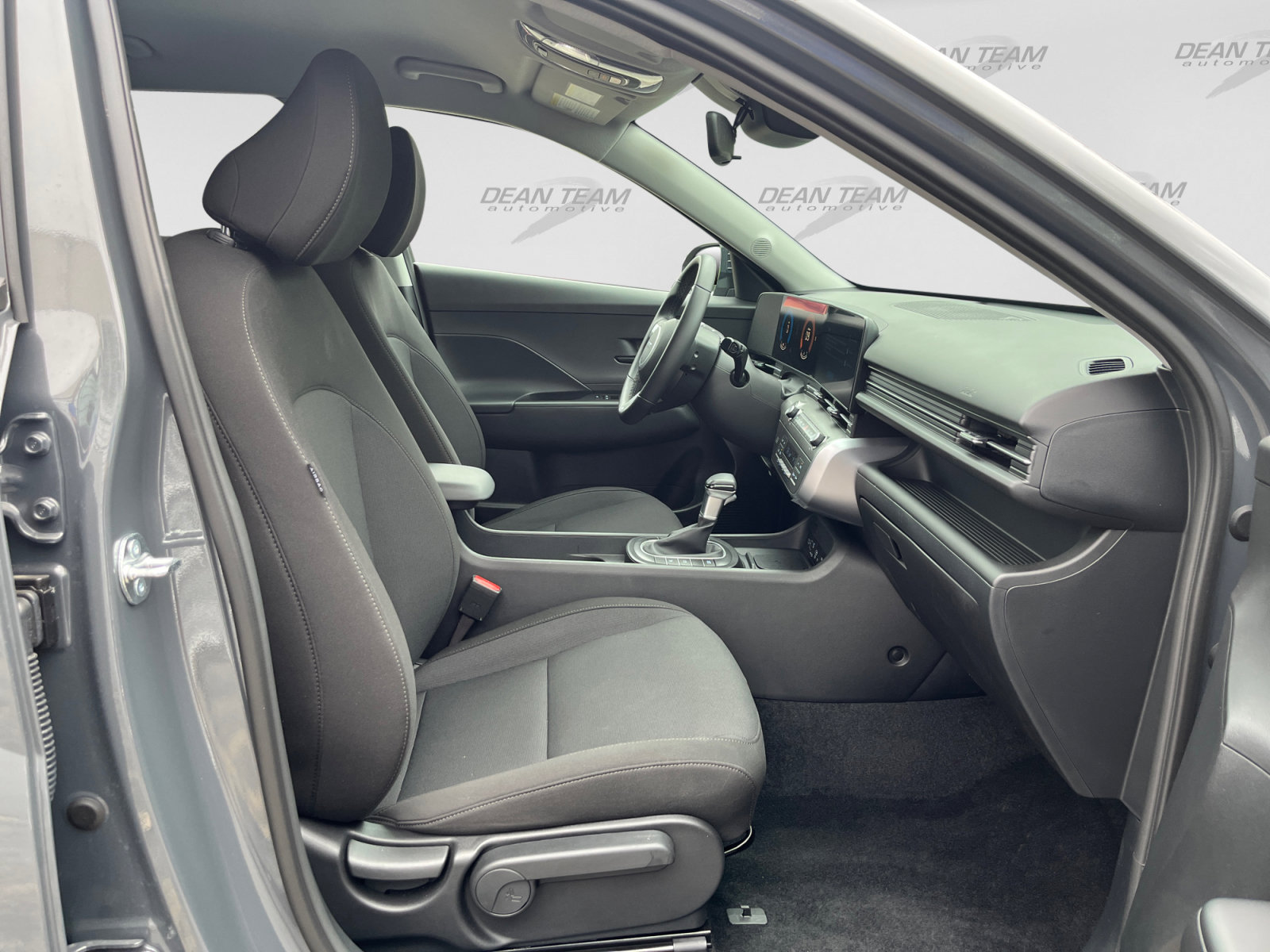 Used 2026 Hyundai Kona SEL Sport FWD image 15