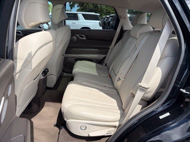 Used 2021 Genesis GV80 2.5T w/ Prestige Package 05 RWD image 15