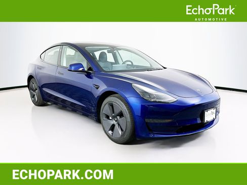 Used 2023 Tesla Model 3 Standard Range RWD image 1