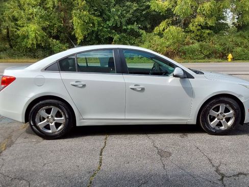 Used 2012 Chevrolet Cruze LT image 3