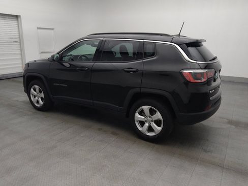 Used 2020 Jeep Compass Latitude w/ Popular Equipment Group AWD/4WD image 3