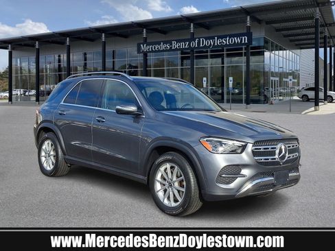 Used 2024 Mercedes-Benz GLE 450e 4MATIC image 1