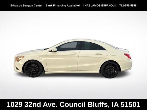 Used 2015 Mercedes-Benz CLA 250 image 4
