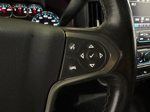 Used 2018 Chevrolet Silverado 1500 LT w/ True North Edition AWD/4WD image 38