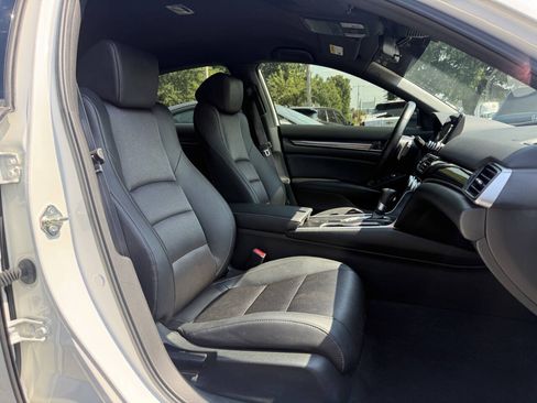 Used 2020 Honda Accord Sport image 14