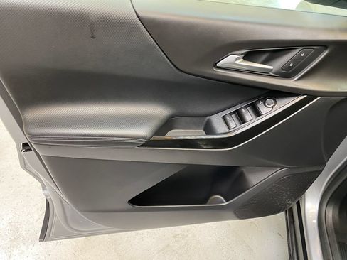 Used 2026 Chevrolet Equinox LT FWD image 21