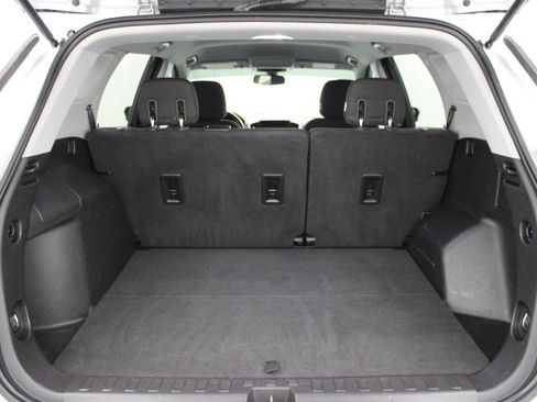 Used 2018 GMC Terrain SLE FWD image 9