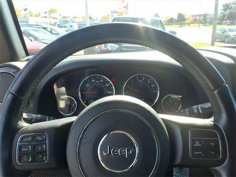 Used 2018 Jeep Wrangler Unlimited Sport S image 20