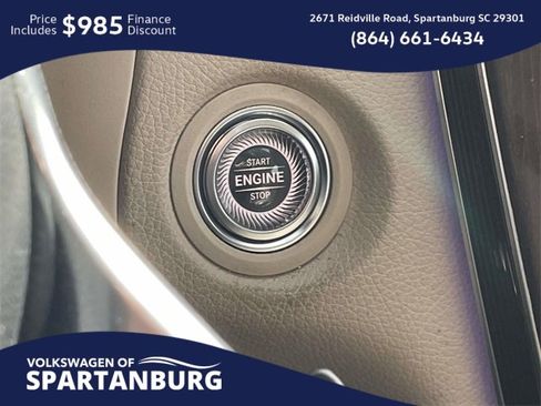 Used 2020 Mercedes-Benz GLC 300 4MATIC image 28