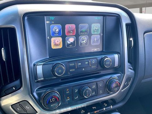Used 2017 Chevrolet Silverado 1500 LT w/ Midnight Edition AWD/4WD image 7