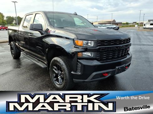 Used 2022 Chevrolet Silverado 1500 Custom Trail Boss w/ LPO, Dark Essentials Package AWD/4WD image 1