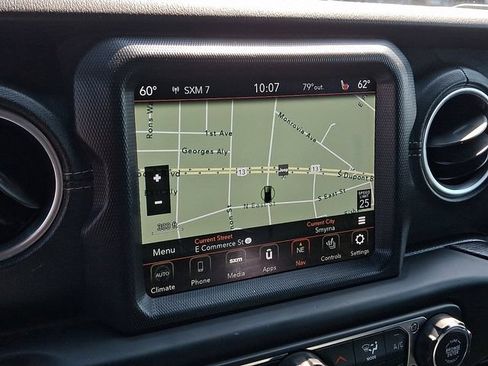 Used 2021 Jeep Wrangler Unlimited Sahara AWD/4WD image 18
