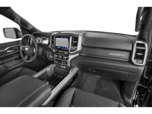 Used 2025 RAM 1500 Big Horn AWD/4WD image 17
