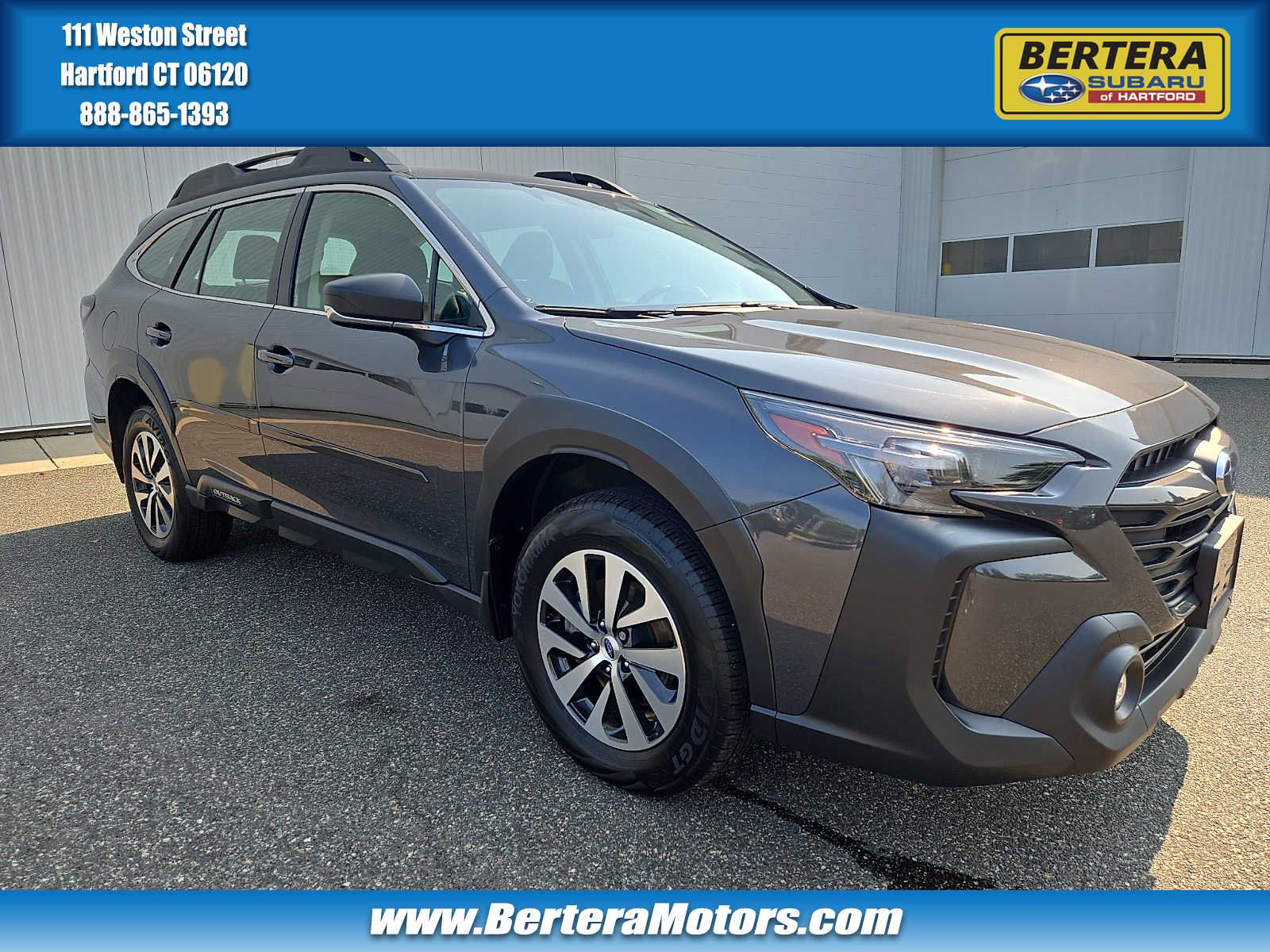 Used 2024 Subaru Outback AWD/4WD image 1
