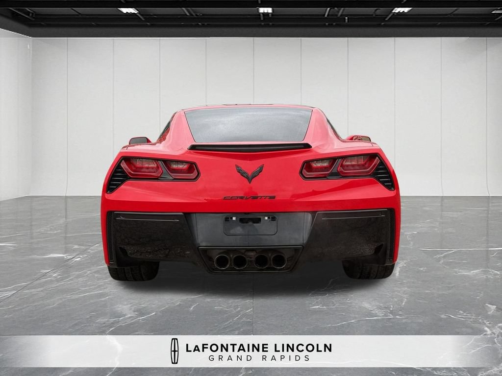 Used 2015 Chevrolet Corvette Stingray Coupe RWD image 4