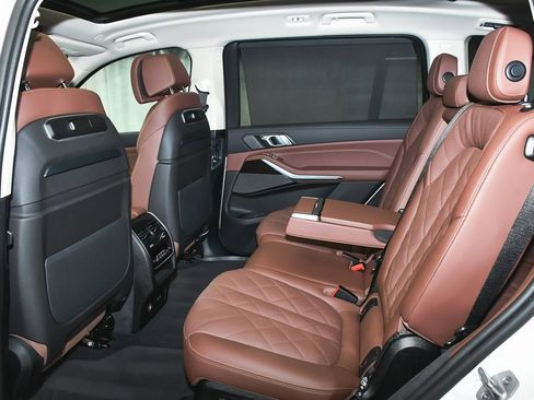 Used 2026 BMW X7 xDrive40i image 66