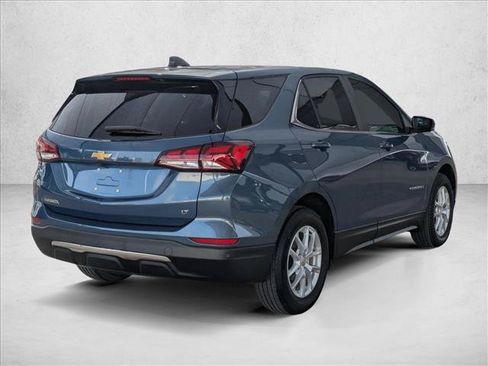 Used 2024 Chevrolet Equinox LT FWD image 5