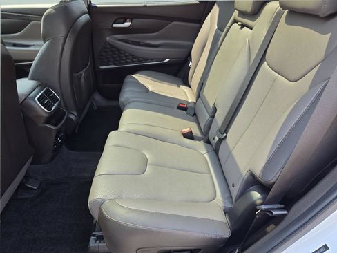 Used 2019 Hyundai Santa Fe AWD image 29