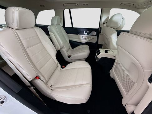 New 2026 Mercedes-Benz GLS 450 4MATIC image 30