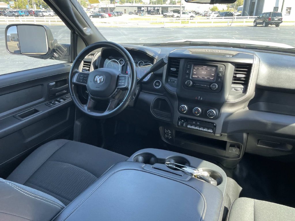 Used 2022 RAM 3500 Tradesman w/ Chrome Appearance Group AWD/4WD image 23