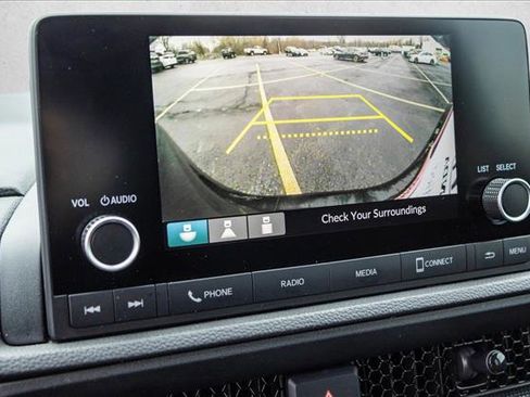 Used 2025 Honda CR-V LX image 18