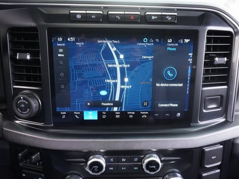 Certified 2024 Ford F250 Platinum image 17